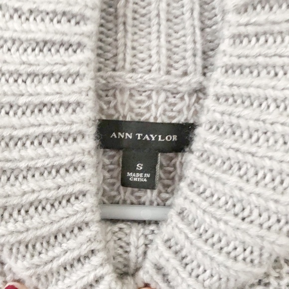 Ann Taylor Grey Merino Wool Sweater - Picture 5 of 7